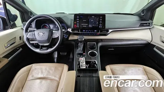 Toyota Sienna 2021 — Şəkil 4/20