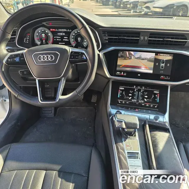 Audi A6 2021 — ფოტო 5/19