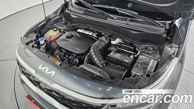 Kia Seltos 2022 — ფოტო 3/20