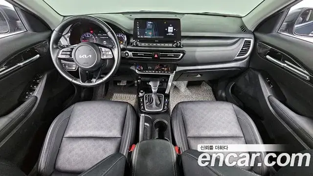 Kia Seltos 2022 — ფოტო 5/20