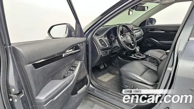 Kia Seltos 2022 — ფოტო 6/20