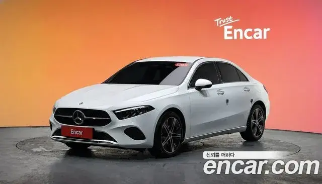 Mercedes-Benz A-Class 2024 — Photo 19/21