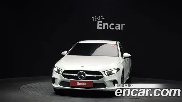 Mercedes-Benz A-Class 2021 — Photo 2/20