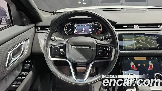 Land Rover Range Rover Velar 2023 — Фото 12/20