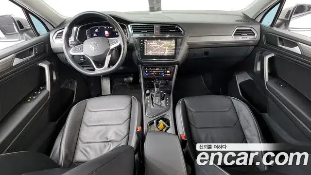 Volkswagen Tiguan Allspace 2022 — Photo 9/20