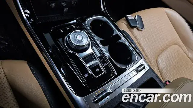 Kia Carnival 2020 — Şəkil 7/20