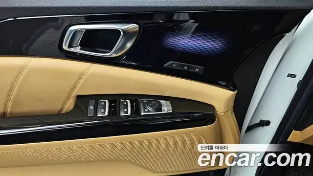 Kia Carnival 2020 — Şəkil 13/20