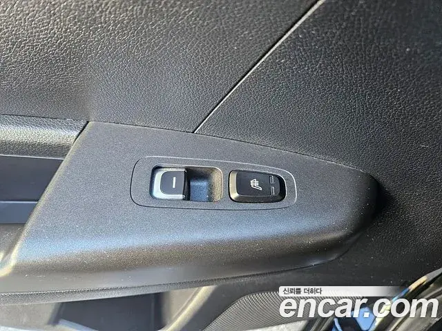 Kia Sportage The Bold 2020 — ფოტო 2/20