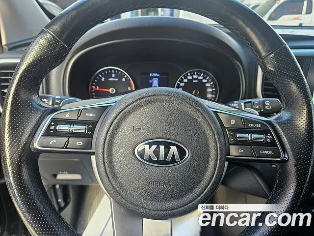Kia Sportage The Bold 2020 — ფოტო 10/20