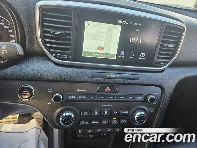 Kia Sportage The Bold 2020 — ფოტო 19/20