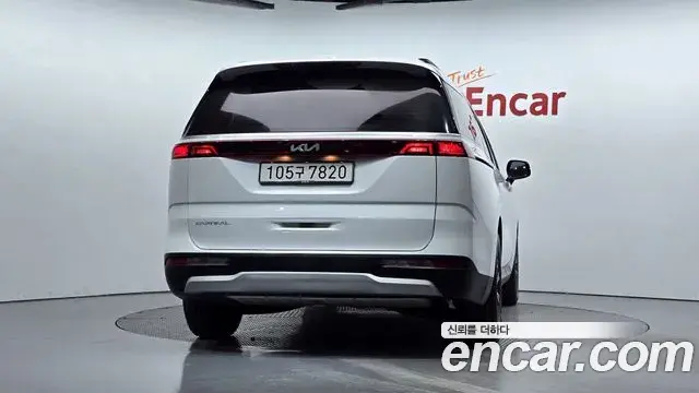Kia Carnival 2022 — Фото 4/20