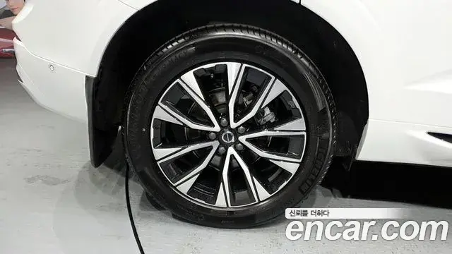 Volvo XC60 2024 — Şəkil 20/20