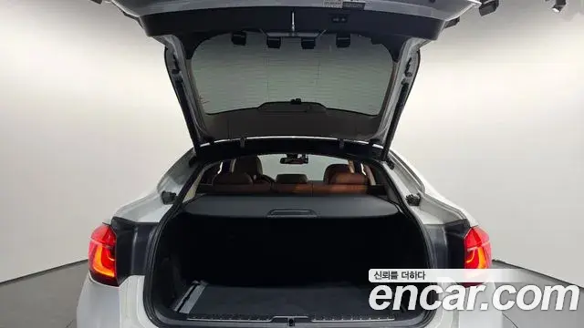 BMW X6 2018 — ფოტო 19/20