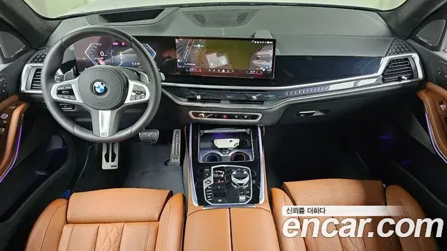 BMW X7 2024 — ფოტო 17/20
