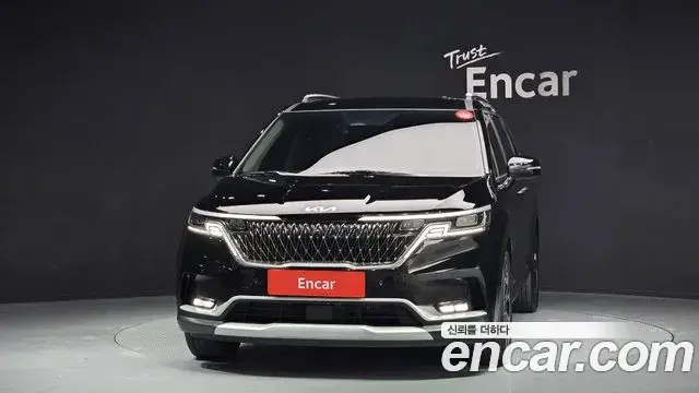 Kia Carnival 2022 — Photo 16/20