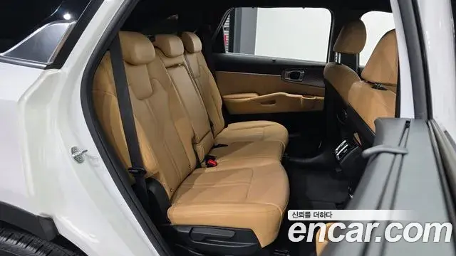 Kia Sorento 2021 — Фото 12/20