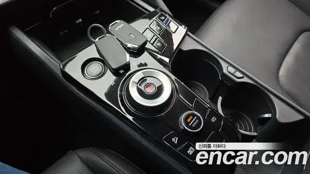 Kia Sportage 2024 — Şəkil 1/20