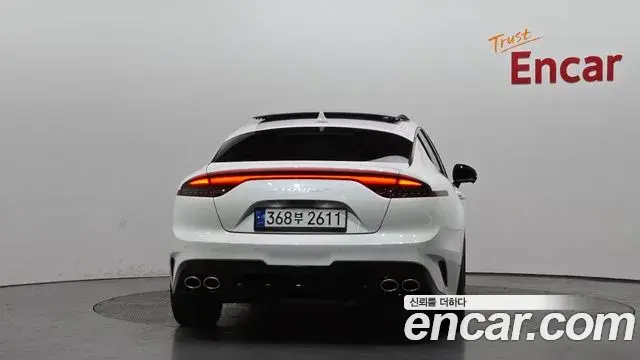 Kia Stinger Meister 2022 — ფოტო 9/20