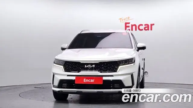 Kia Sorento 2022 — Фото 3/20