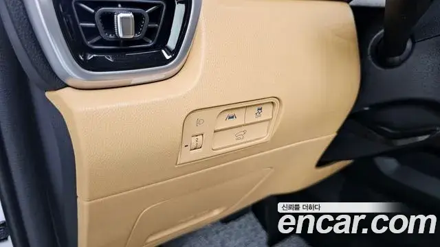 Kia Sorento 2022 — Фото 17/20