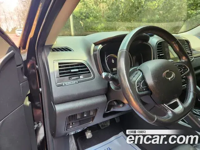 Renault Samsung QM6 2020 — ფოტო 13/15
