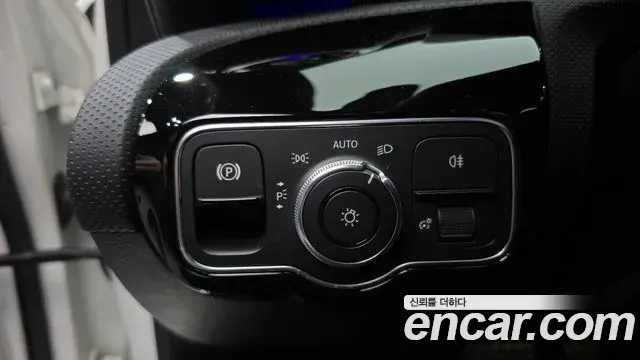 Mercedes-Benz A-Class 2020 — ფოტო 3/20