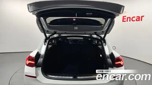 BMW X2 2019 — ფოტო 14/20