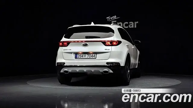 Kia Sportage The Bold 2020 — Фото 4/20