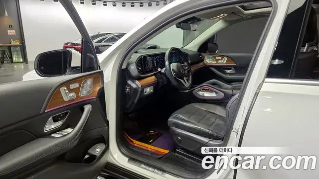 Mercedes-Benz GLE-Class 2021 — Şəkil 12/20