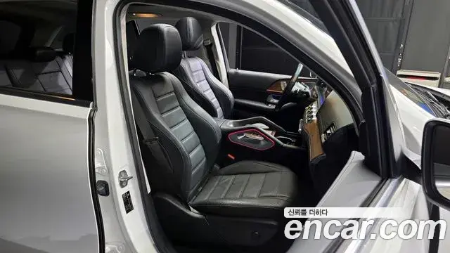 Mercedes-Benz GLE-Class 2021 — Şəkil 3/20