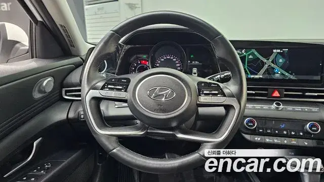 Hyundai Avante 2021 — Фото 13/20