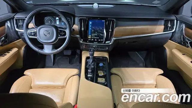 Volvo S90 2019 — Şəkil 17/20