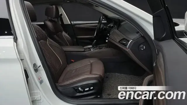 BMW 5 Series 2020 — ფოტო 20/20