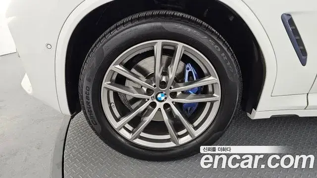 BMW X3 2021 — Şəkil 16/20
