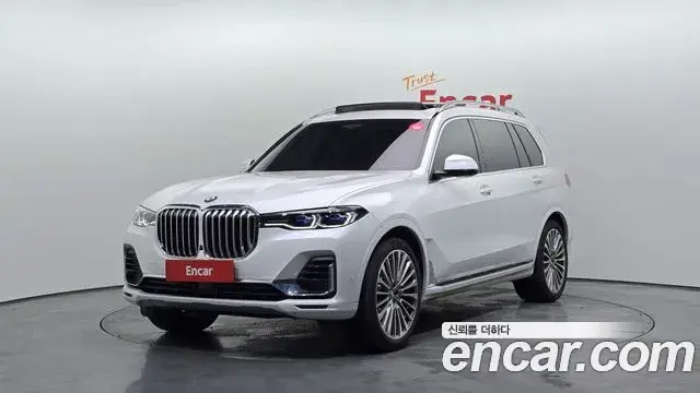 BMW X7 2022 — ფოტო 6/20
