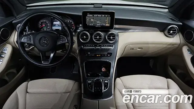 Mercedes-Benz GLC-Class 2019 — Фото 10/20