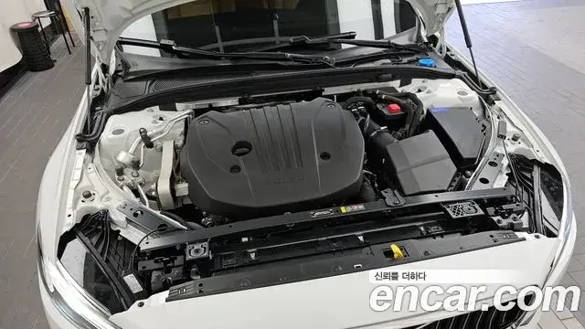Volvo S60 2023 — Şəkil 30/37