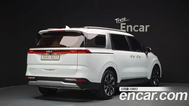 Kia Carnival 2022 — Фото 2/20