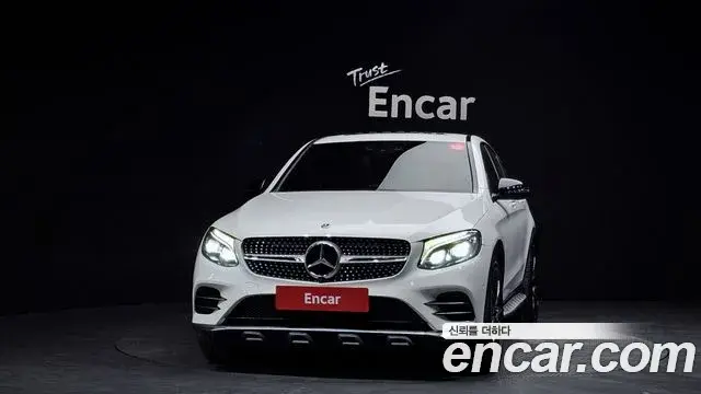 Mercedes-Benz GLC-Class 2018 — Şəkil 21/30