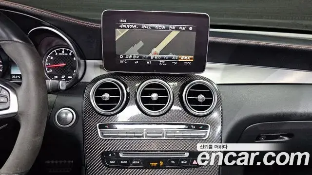 Mercedes-Benz GLC-Class 2018 — Şəkil 4/30