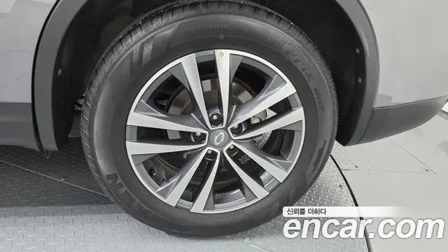 Renault Samsung QM6 2020 — Photo 24/31