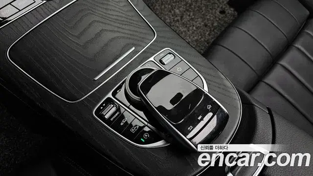 Mercedes-Benz E-Class 2019 — ფოტო 10/20