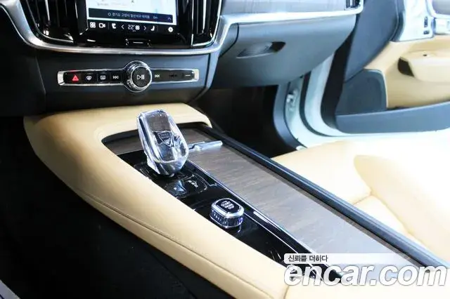 Volvo S90 2022 — ფოტო 5/20
