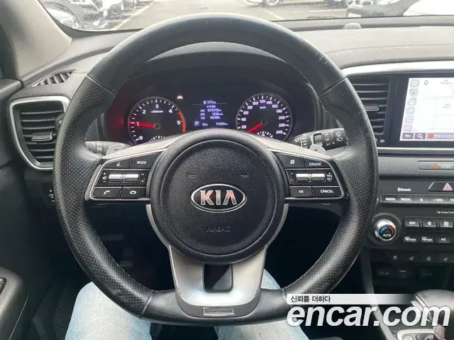 Kia Sportage The Bold 2019 — Şəkil 15/20
