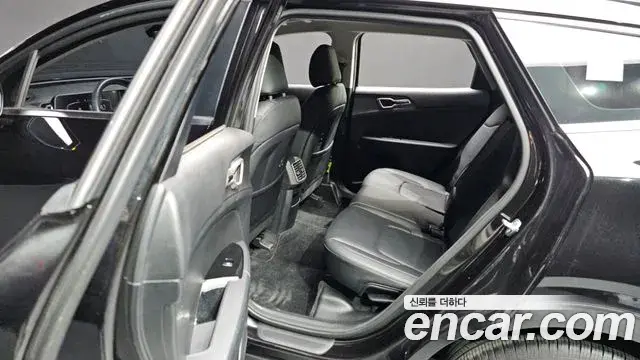Kia Sportage 2022 — Photo 3/30