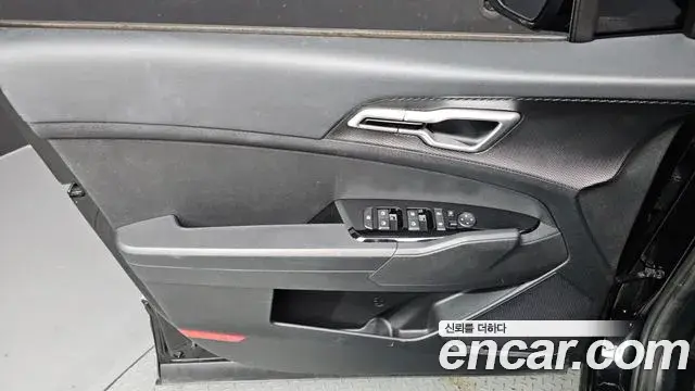 Kia Sportage 2022 — Photo 29/30
