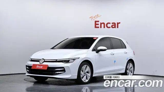 Volkswagen Golf 2025 — ფოტო 32/34
