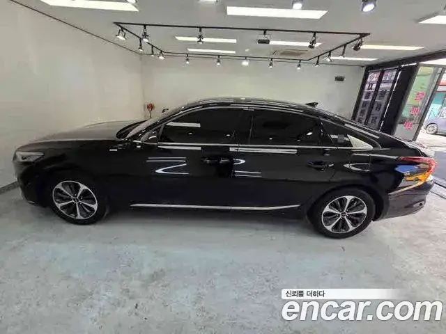 Kia K8 2022 — Photo 11/20