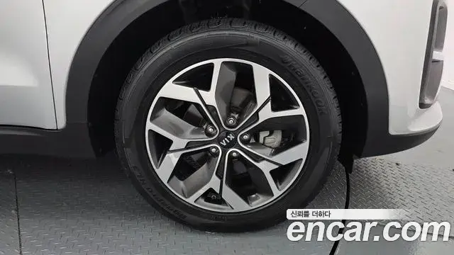 Kia Sportage The Bold 2020 — ფოტო 12/30
