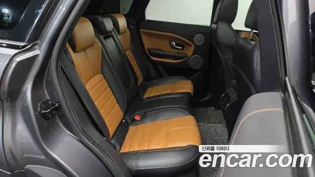 Land Rover Range Rover Evoque 2019 — Photo 16/20